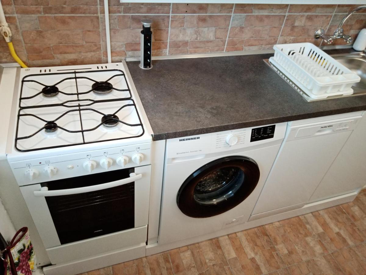 דברצן Grey Harmony Apartman מראה חיצוני תמונה